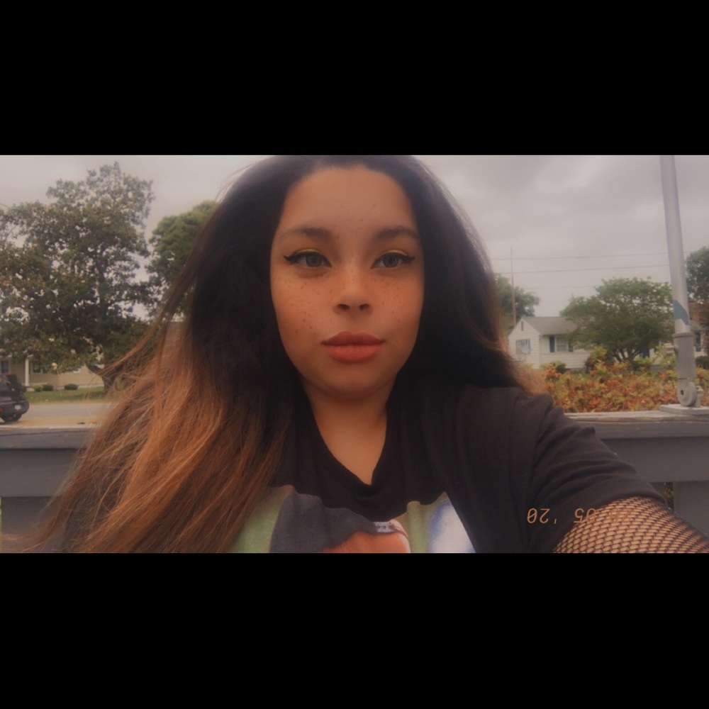 Meet your Posher, Taylor